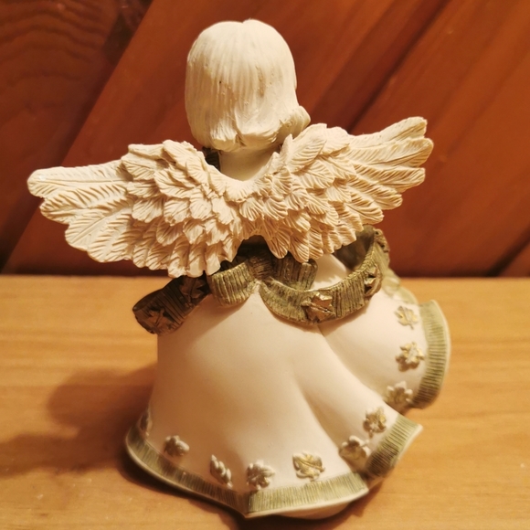 Sarah's Angels "Autumn" Figurine - Picture 3 of 6